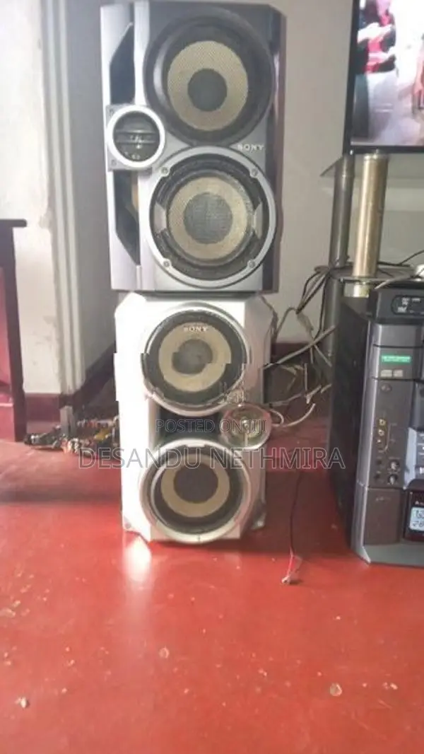 Custom modified active stereo system