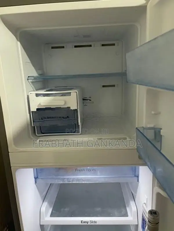 Samsung Double Door Refrigerator 253 L
