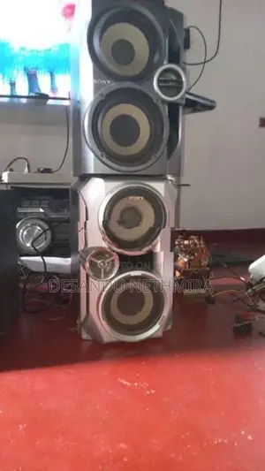 Custom modified active stereo system