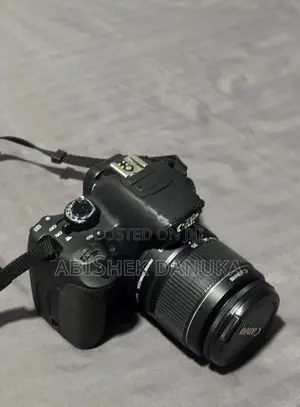Canon EOS Kiss X6i