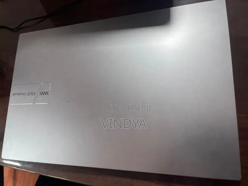 Asus Vivobook X1504VA 512GB i3 13th Gen 8GB RAM
