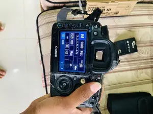 Canon 5d Mark iii with Speedlight