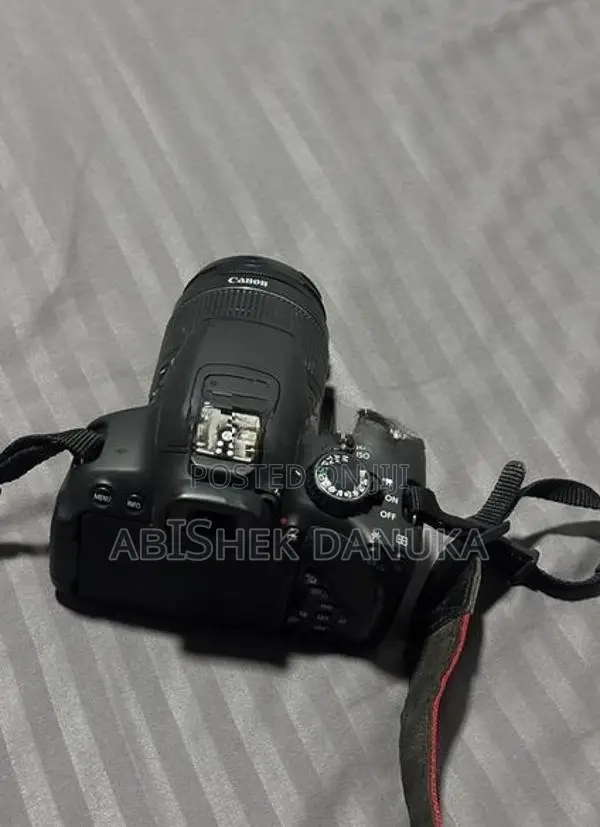 Canon EOS Kiss X6i