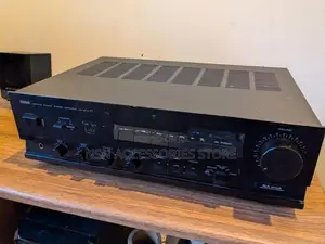 Yamaha Stereo Amplifier 230V