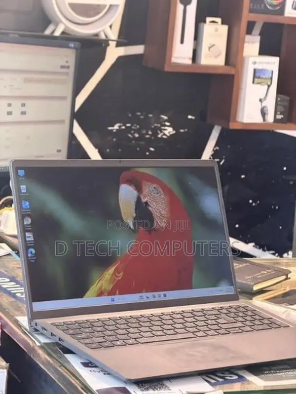 Dell Vostro 3515 RYZEN 7 LAPTOP