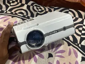 Mini LED Projector