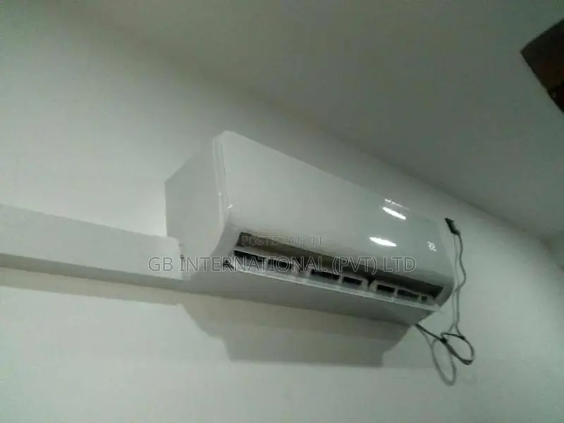 12000BTU (Midea Non Inverter) AC