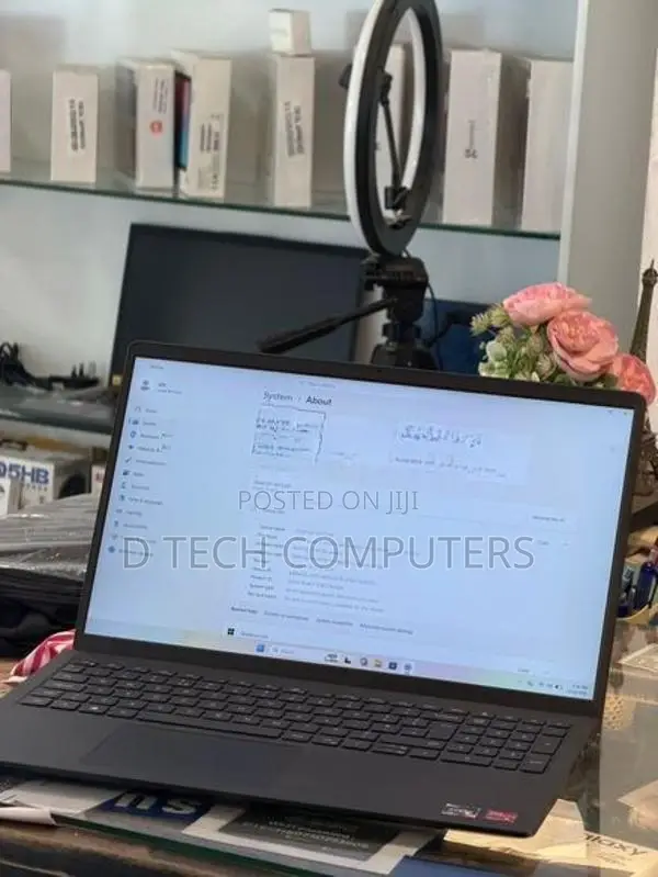 Dell Vostro 3515 RYZEN 7 LAPTOP