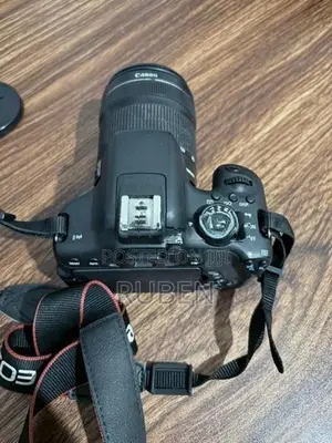 Canon EOS750D