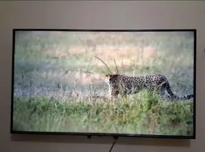 අලුත්ම තත්වයේ 58' ඇන්ඩ්‍රොයිඩ් TV එක විකිණීමට.