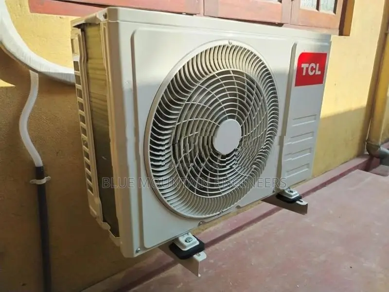 TCL 12000BTU Non Inverter R32 Gas Air Conditioner