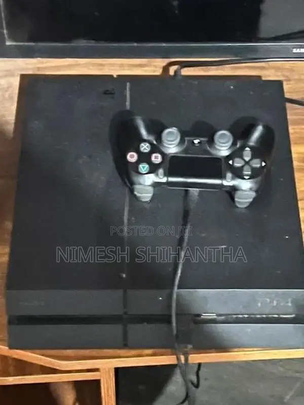 Sony PS4/1TB – Used Excellent Condition PS4 Slim