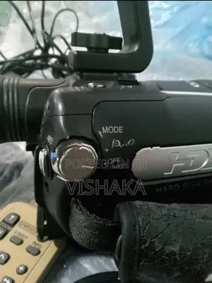 JVC Video Camera Everio 3CCD 60GB Camcorder