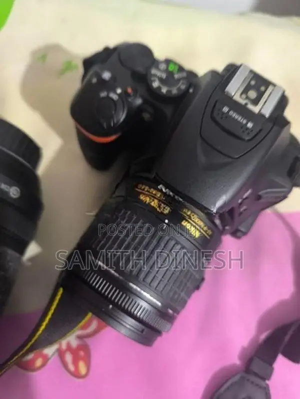 DX5600 DSLR Camera