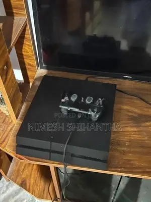 Sony PS4/1TB – Used Excellent Condition PS4 Slim