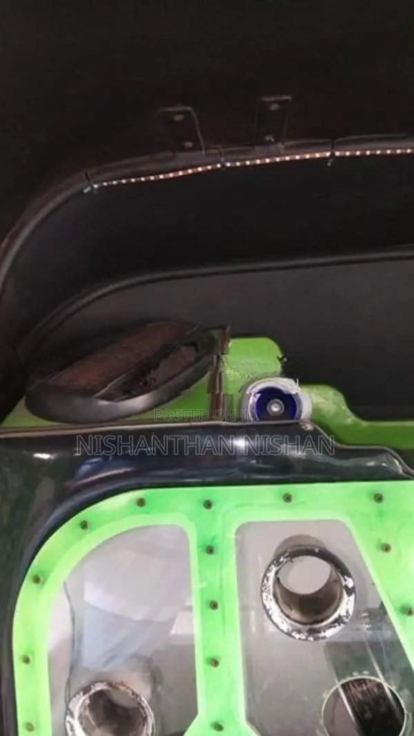 three wheel speaker set