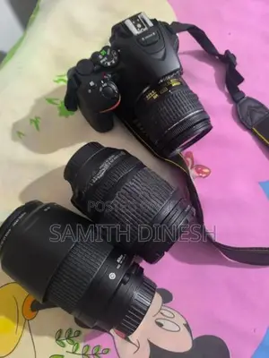 DX5600 DSLR Camera