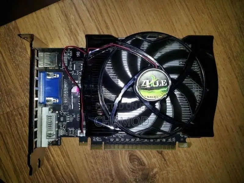 Axle Gtx550ti 2GB VGA