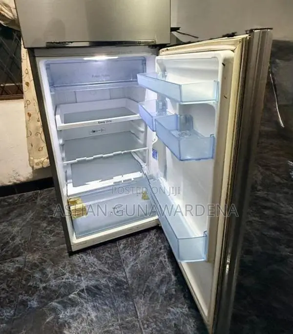 Samsung 324L Refrigerator