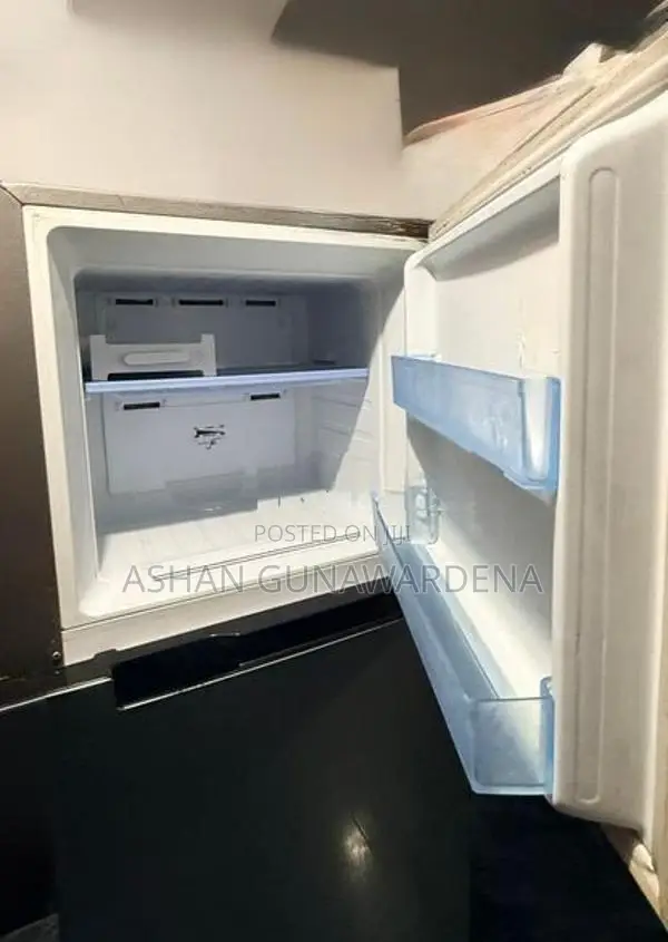 Samsung 324L Refrigerator