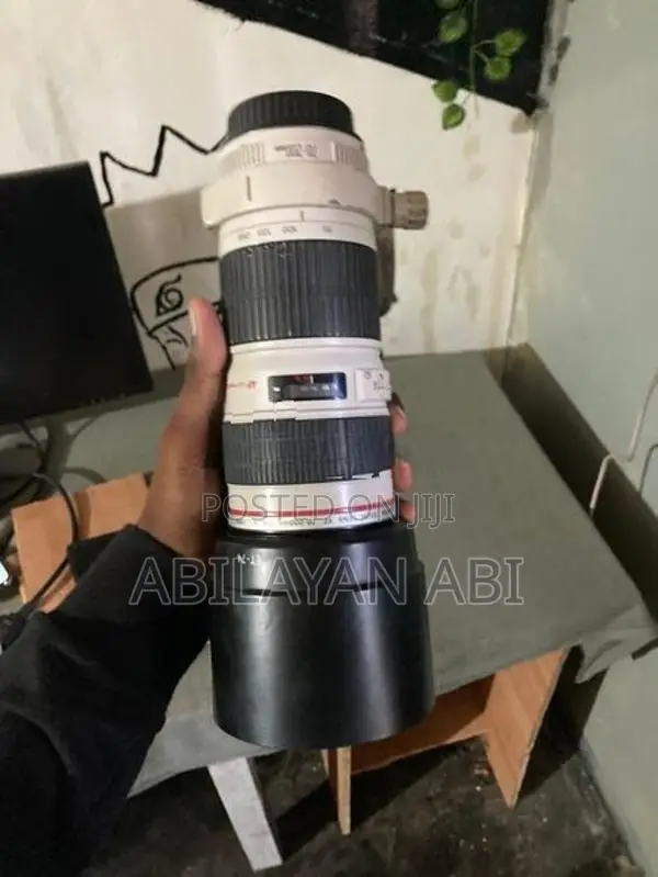 Canon Eos 7d Mark ii with 200mm lense