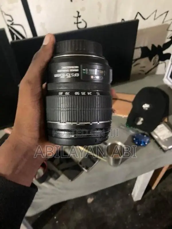 Canon Eos 7d Mark ii with 200mm lense