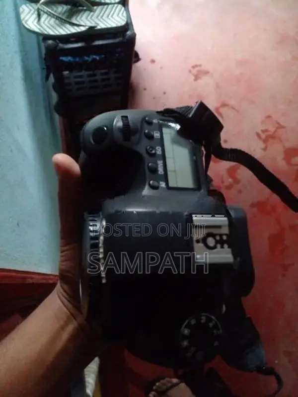 Canon EOS 6D Camera