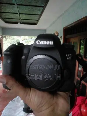 Canon EOS 6D Camera