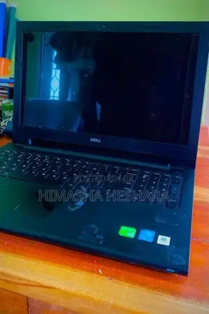 Dell Laptop i7