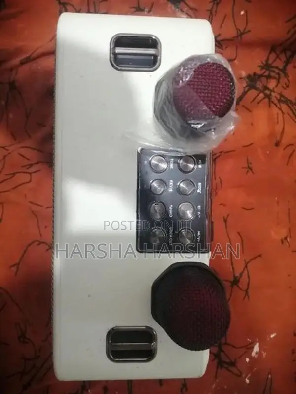 Marshall B Speaker
