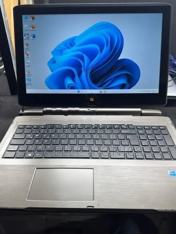 2 in 1 convertable Laptop
