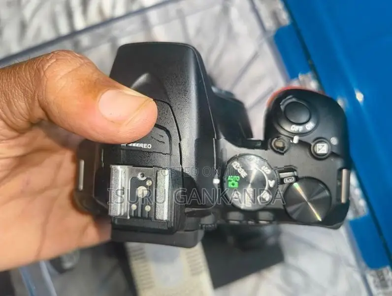 Nikon D5600 Camera