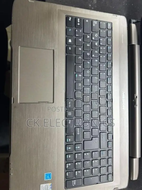 2 in 1 convertable Laptop