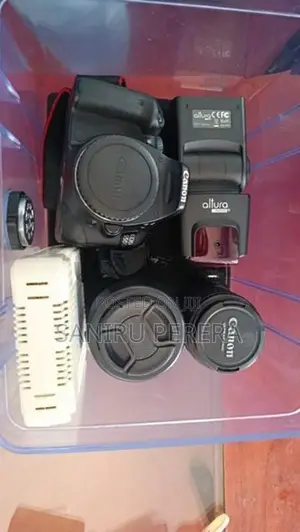 Canon 550D Camera Body Full Set
