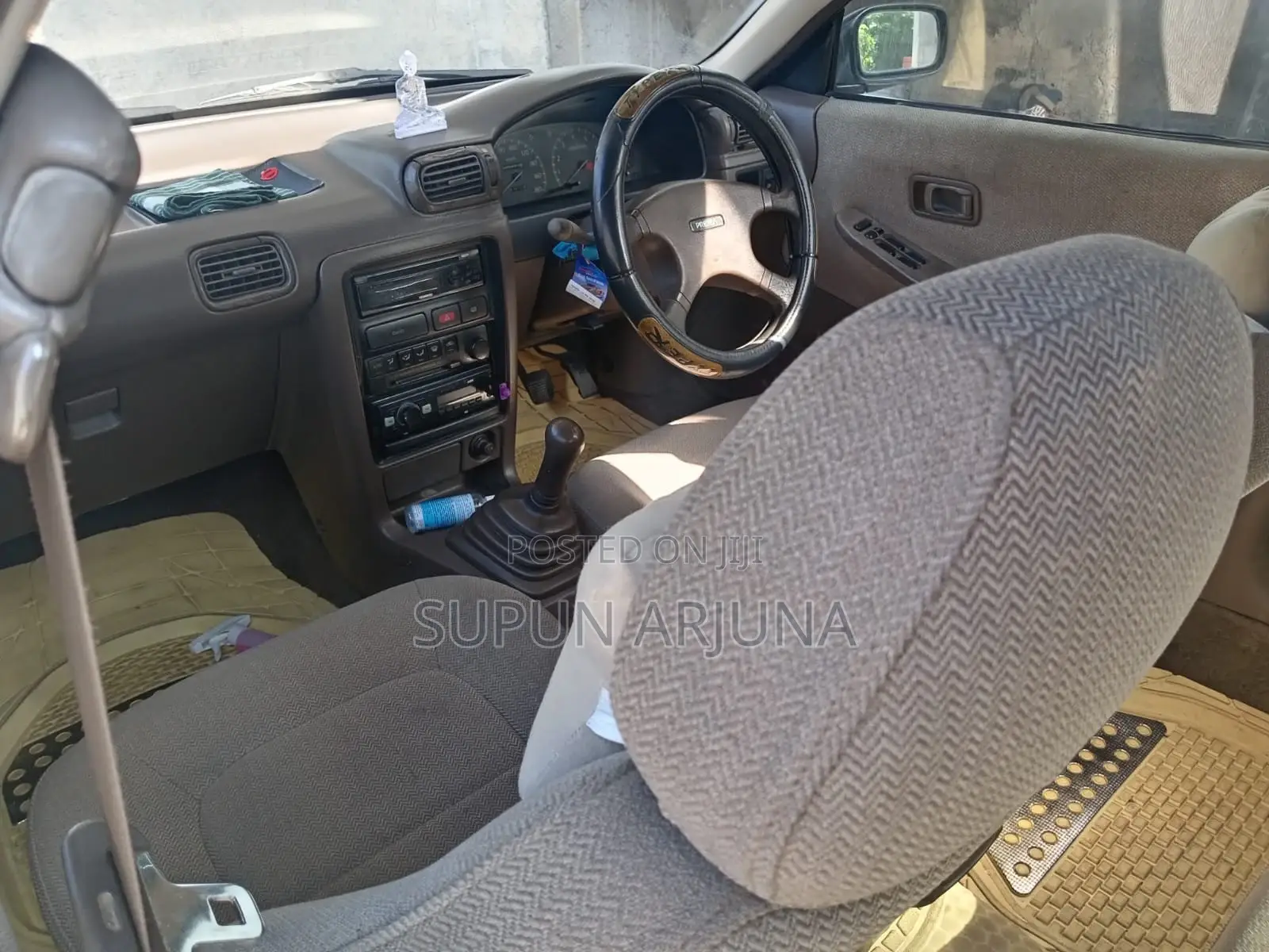 Nissan Presea 1990 Black