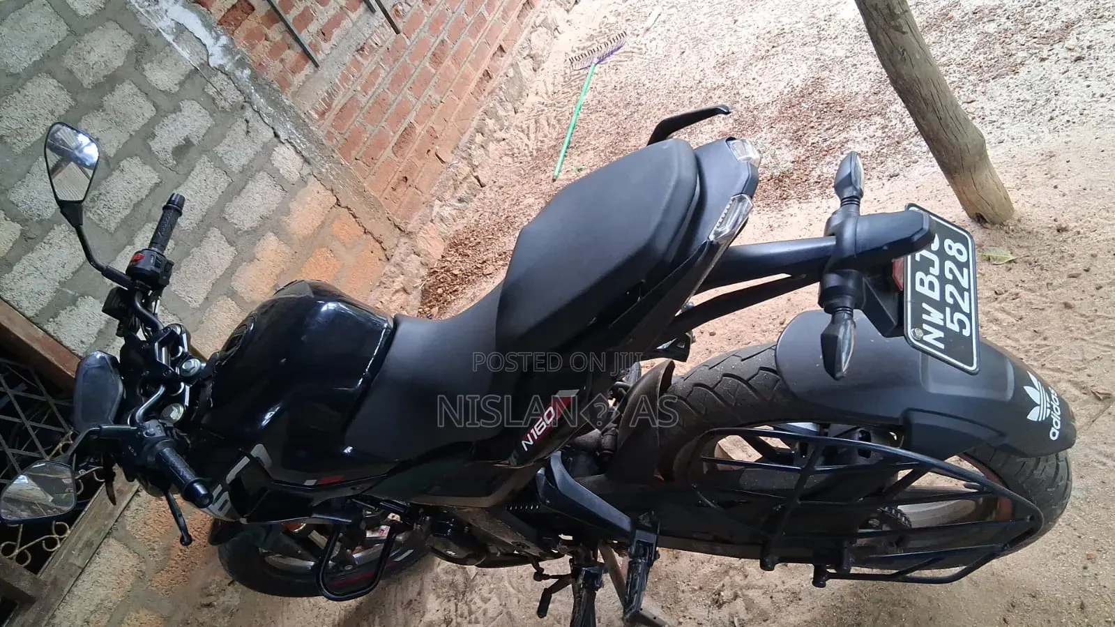 Bajaj Pulsar N160 2025 Black