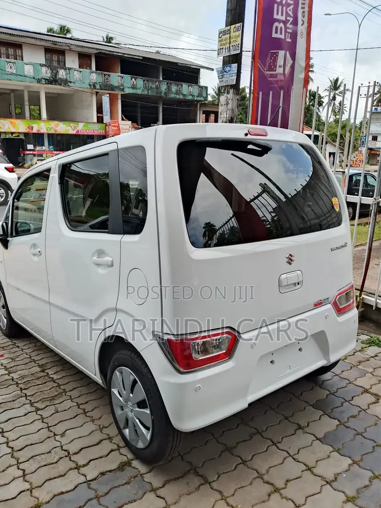 New Suzuki Wagon R 2025 White