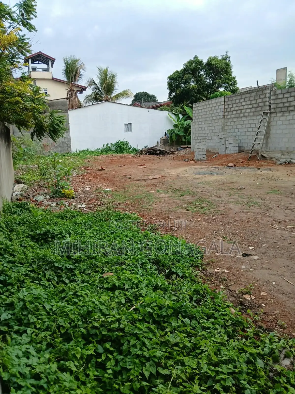 14.8 Land for Sale