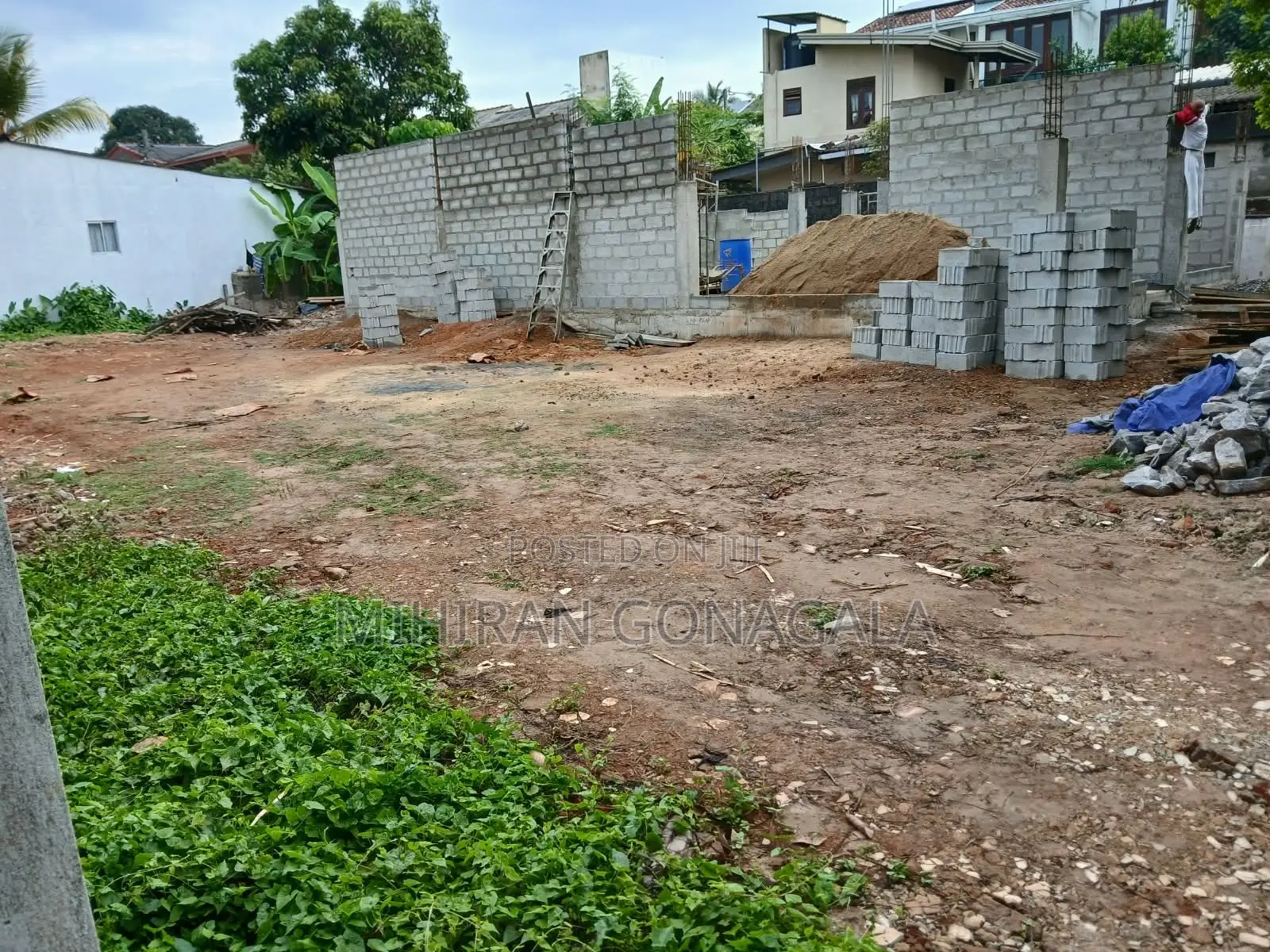 14.8 Land for Sale