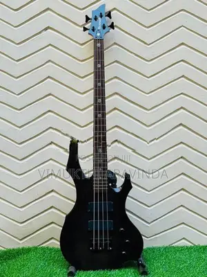 Bass guitar