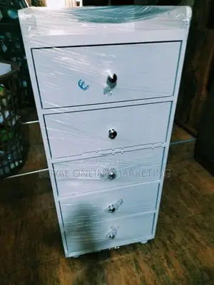 White Drawer Set (F-18)