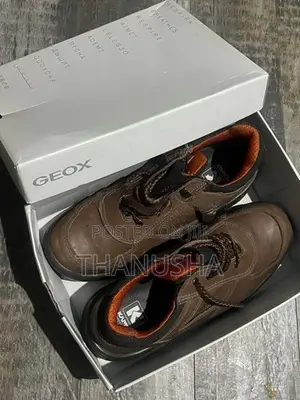 Kamet Shoes