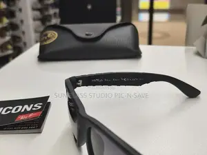 Rayban Sunglass