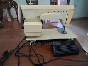 Singer Sewing Machine
