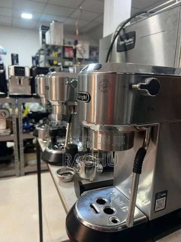 Delonghi Dedica Arte