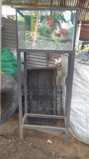 FISH TANK WITH STAND