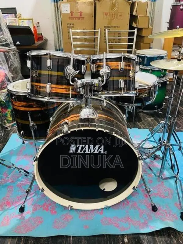 Acoustic Drum Set