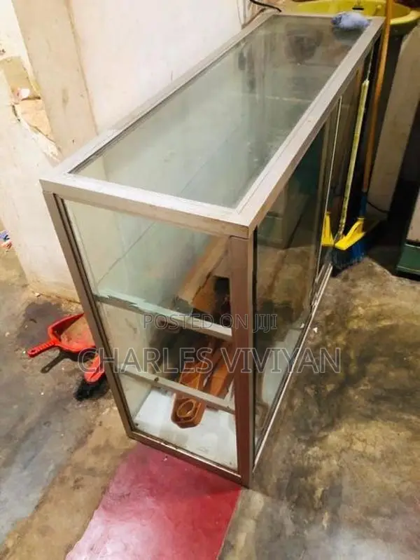 Office Chair with Table