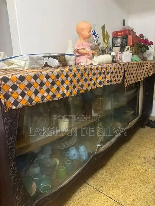 Display Cabinet