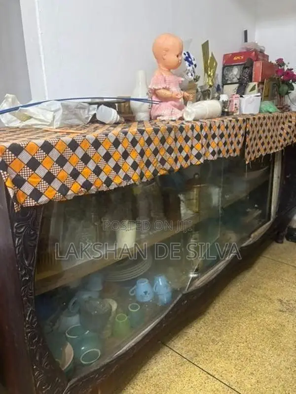 Display Cabinet